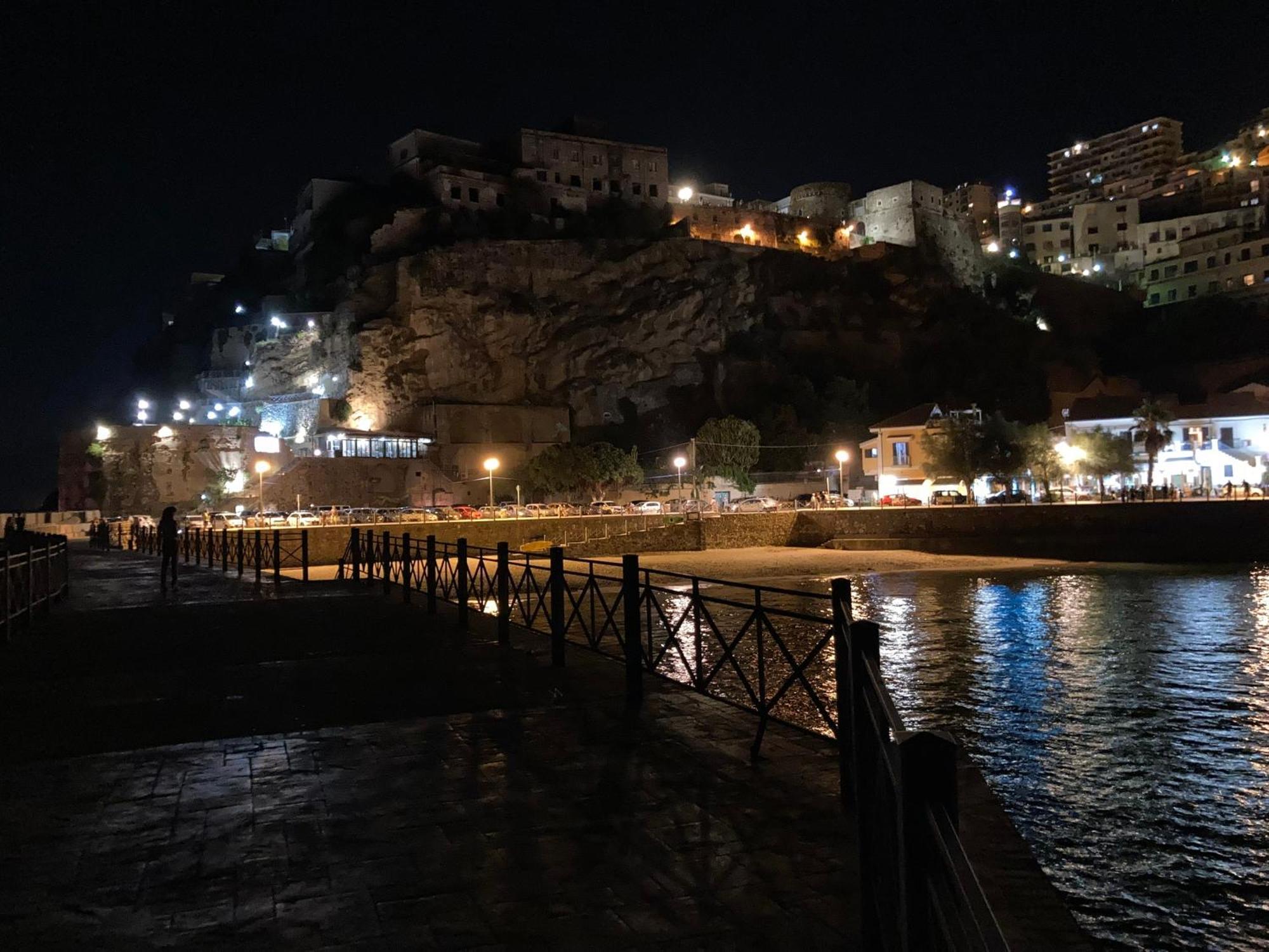 Residenza Ferdinando - 40M Dal Mare Apartment Pizzo  Exterior photo